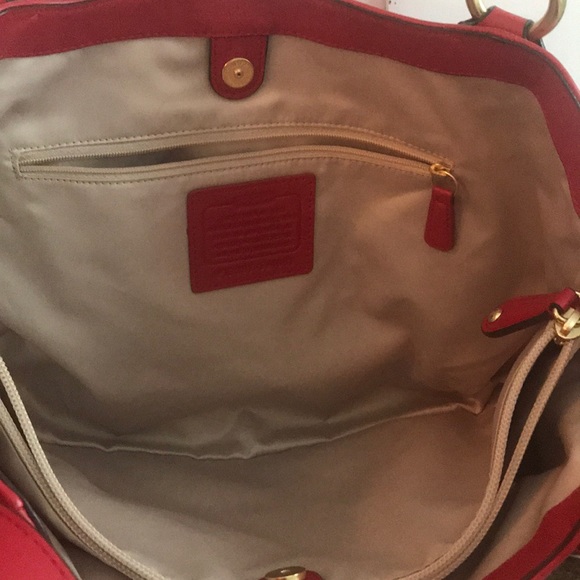 Authentic Coach Handbag - Picture 3 of 8